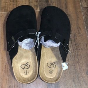 Ladies slip on shoes
